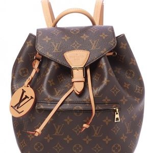 Louis Vuitton Montsouris PM